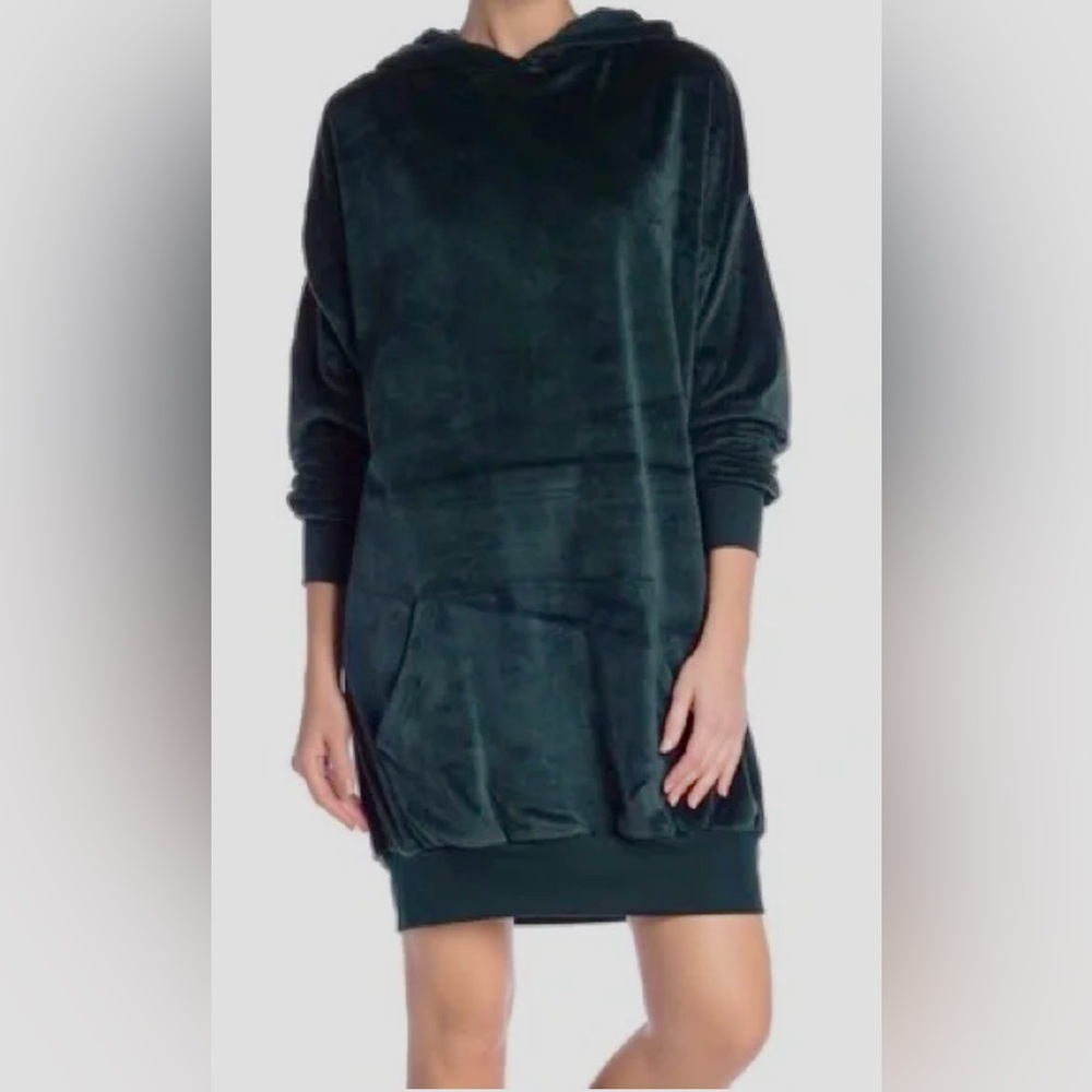 SOLUTIONS (HOODED)DRESS*** - Picture 2 of 6
